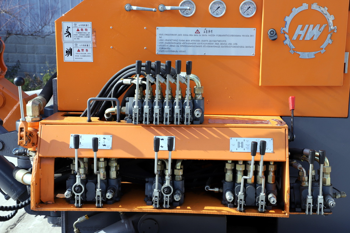 HW935一體式潛孔鉆機(jī)